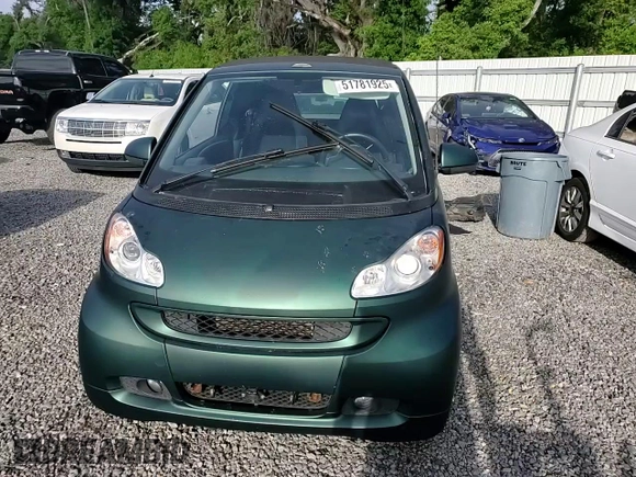 2009 Smart fortwo Passion z VIN WMEEK31X89K289001, wystawiony jako Copart lot #51781925 z przebiegiem 79 742 mil mil oraz Szkoda całkowita • Salvage title. Historia ofert i sprzedaży dostępna na DreamBid. Obrazek 11.
