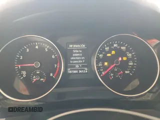 2016 Volkswagen Jetta SEL z VIN 3VWL07AJXGM347854, wystawiony jako Copart lot #53803895 z przebiegiem 107 384 mil mil oraz Szkoda całkowita • Salvage title. Historia ofert i sprzedaży dostępna na DreamBid. Obrazek 9.