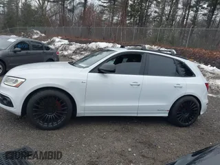 2016 Audi Q5 Premium Plus with VIN WA1D7AFP7GA151732, listed as a IAAI auction lot 41054067 with 129,499 mi miles. Bid and sale history available at carsss.com. Image 14.