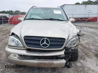 2003 Mercedes-Benz M-Class 3.2L with VIN 4JGAB54E43A383811, listed as a IAAI auction lot 41204136 with 209,327 mi miles. Bid and sale history available at carsss.com. Image 12.