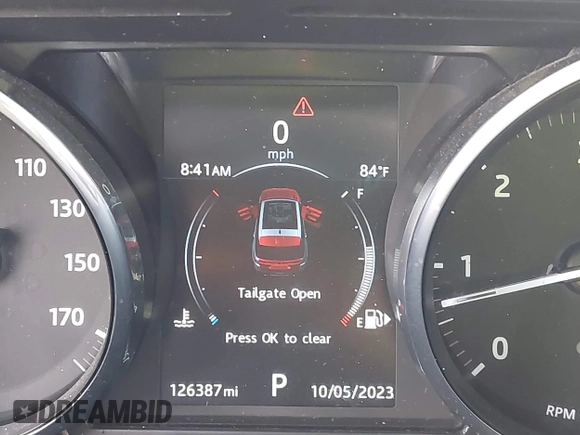 2016 Land Rover Range Rover Sport HSE z VIN SALWR2KF1GA635111, wystawiony jako IAAI lot #42230680 z przebiegiem 126 387 mil mil oraz . Historia ofert i sprzedaży dostępna na DreamBid. Obrazek 15.
