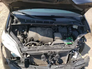 2019 Toyota Sienna LE Auto Access Seat with VIN 5TDKZ3DC9KS982129, listed as a Copart auction lot 62983214 with 246,772 mi miles and Salvage title. Bid and sale history available at DreamBid. Image 12.
