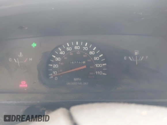 1991 Toyota Pickup with VIN JT4RN81A4M0071920, listed as a IAAI auction lot 42657768 with 257,702 mi miles and . Bid and sale history available at DreamBid. Image 7.