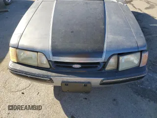 1993 Ford Mustang с VIN 1FACP41M6PF186870, выставлен на аукционе Copart как лот 87487744 с пробегом 37 671 миль миль и Списание • Salvage title. История ставок и продаж доступна на DreamBid. Изображение 11.