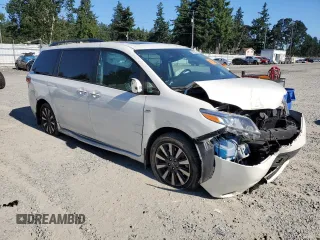 2018 Toyota Sienna XLE with VIN 5TDDZ3DC6JS196196, listed as a Copart auction lot 60103275 with 71,209 mi miles and Salvage title. Bid and sale history available at DreamBid. Image 4.