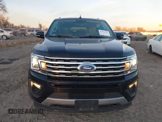 2018 Ford Expedition Max XLT with VIN 1FMJK1JT3JEA34964, listed as a IAAI auction lot 41052233 with 92,156 mi miles and . Bid and sale history available at DreamBid. Image 12.