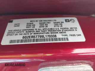 2009 Pontiac G8 z VIN 6G2ER57799L170338, wystawiony jako IAAI lot #42088706 z przebiegiem 157 582 mil mil oraz . Historia ofert i sprzedaży dostępna na DreamBid. Obrazek 9.