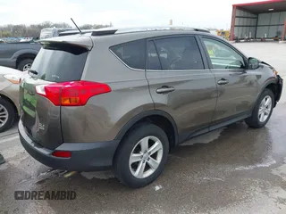 2013 Toyota RAV4 XLE with VIN JTMRFREV1D5007949, listed as a IAAI auction lot 41846564 with 95,226 mi miles and . Bid and sale history available at carsss.com. Image 4.