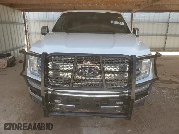2019 Ford F-150 XL with VIN 1FTEW1E50KKC91640, listed as a Copart auction lot 54020375 with 139,655 mi miles and Clean Title. Bid and sale history available at DreamBid. Image 5.