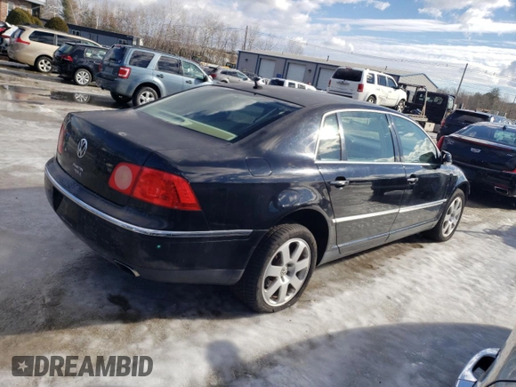 2004 Volkswagen Phaeton V8 z VIN WVWAF63D048011494, wystawiony jako Copart lot #43921145 z przebiegiem 129 758 mil mil oraz Czysty tytuł • Clean title. Historia ofert i sprzedaży dostępna na DreamBid. Obrazek 3.