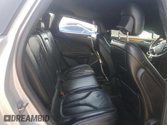 2019 Lincoln MKC Select with VIN 5LMCJ2D93KUL03390, listed as a Copart auction lot 49171235 with 63,417 mi miles and Salvage title. Bid and sale history available at DreamBid. Image 11.