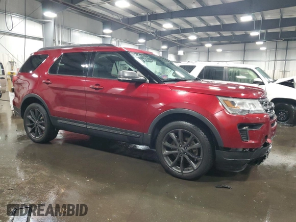 2018 Ford Explorer XLT z VIN 1FM5K8DH0JGC93756, wystawiony jako Copart lot #62513145 z przebiegiem 110 049 mil mil oraz Szkoda całkowita • Salvage title. Historia ofert i sprzedaży dostępna na DreamBid. Obrazek 4.