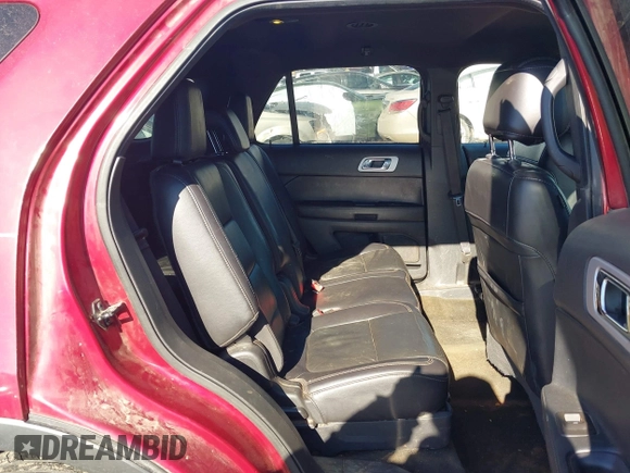 2013 Ford Explorer XLT with VIN 1FM5K7D90DGB83684, listed as a IAAI auction lot 41556438 with 173,611 mi miles. Bid and sale history available at carsss.com. Image 8.