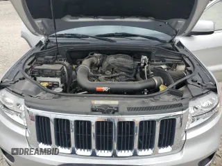 2011 Jeep Grand Cherokee Laredo z VIN 1J4RR4GG9BC714793, wystawiony jako Copart lot #61197945 z przebiegiem Nie podano mil oraz Czysty tytuł • Clean title. Historia ofert i sprzedaży dostępna na DreamBid. Obrazek 12.