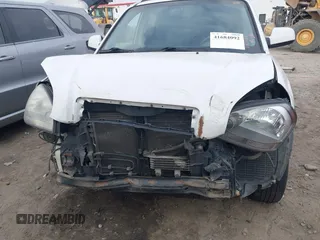 2006 Hyundai Tucson GLS with VIN KM8JN12D66U320996, listed as a IAAI auction lot 41684092 with 227,145 mi miles. Bid and sale history available at carsss.com. Image 6.