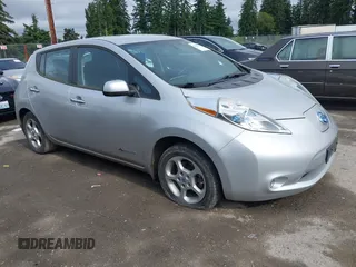 2013 Nissan LEAF SL z VIN 1N4AZ0CP9DC405951, wystawiony jako IAAI lot #42406663 z przebiegiem 60 910 mil mil oraz . Historia ofert i sprzedaży dostępna na DreamBid. Obrazek 1.