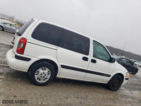 2003 Chevrolet Venture Plus with VIN 1GNDU03E83D262074, listed as a Copart auction lot 48410235 with 132,031 mi miles and Clean Title. Bid and sale history available at carsss.com. Image 3.