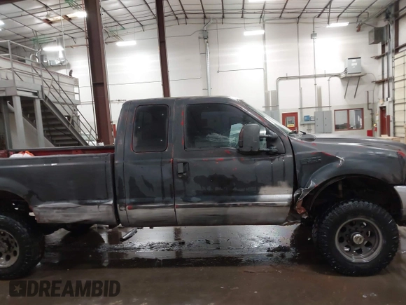 2003 Ford Super Duty F-250 XL with VIN 1FTNX21P73EC21871, listed as a IAAI auction lot 41280545 with 1 mi miles. Bid and sale history available at carsss.com. Image 12.