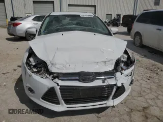 2012 Ford Focus SEL with VIN 1FAHP3H21CL403127, listed as a Copart auction lot 50721415 with 110,818 mi miles and Salvage Title. Bid and sale history available at carsss.com. Image 5.
