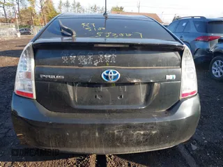 2011 Toyota Prius I with VIN JTDKN3DU6B5301063, listed as a IAAI auction lot 41858696 with 999,999 mi miles. Bid and sale history available at carsss.com. Image 15.