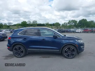 2017 Lincoln MKC Reserve with VIN 5LMTJ3DH0HUL27796, listed as a IAAI auction lot 42469998 with 126,487 mi miles and . Bid and sale history available at DreamBid. Image 13.