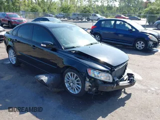 2011 Volvo S40 с VIN YV1672MS3B2547035, выставлен на аукционе IAAI как лот 42470539 с пробегом 55 157 миль миль и . История ставок и продаж доступна на DreamBid. Изображение 1.