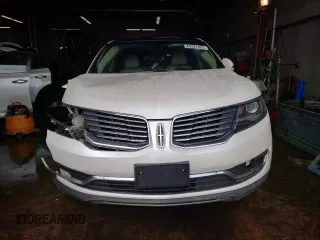 2017 Lincoln MKX Select with VIN 2LMPJ8KP0HBL18067, listed as a Copart auction lot 43121525 with 36,703 mi miles and Salvage Title. Bid and sale history available at carsss.com. Image 5.