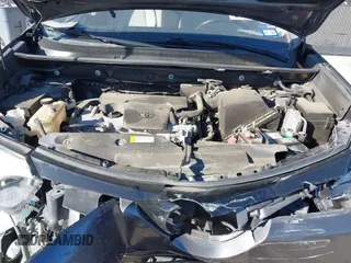 2018 Toyota RAV4 XLE with VIN 2T3WFREV0JW451962, listed as a IAAI auction lot 41670185 with 75,718 mi miles. Bid and sale history available at carsss.com. Image 10.