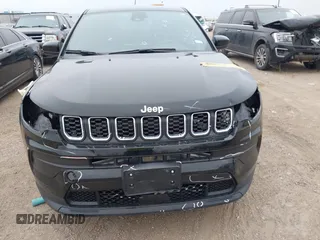 2024 Jeep Compass Sport с VIN 3C4NJDAN9RT105303, выставлен на аукционе IAAI как лот 41554518 с пробегом 10 798 миль миль и . История ставок и продаж доступна на DreamBid. Изображение 6.