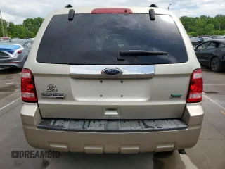 2010 Ford Escape Limited z VIN 1FMCU9EG2AKB77985, wystawiony jako Copart lot #56747655 z przebiegiem 88 362 mil mil oraz Szkoda całkowita • Salvage title. Historia ofert i sprzedaży dostępna na DreamBid. Obrazek 6.
