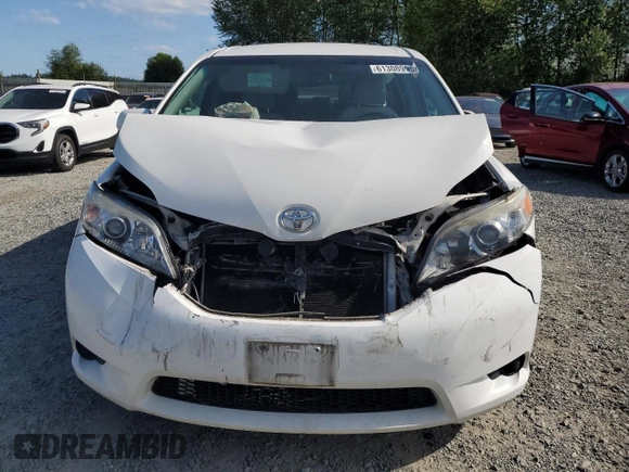 2017 Toyota Sienna LE Auto Access Seat with VIN 5TDKZ3DC2HS807651, listed as a Copart auction lot 61308995 with 148,707 mi miles and Salvage title. Bid and sale history available at DreamBid. Image 5.