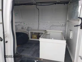 1998 Ford Econoline Cargo z VIN 1FTNE2421WHB62535, wystawiony jako IAAI lot #42416414 z przebiegiem 65 615 mil mil oraz . Historia ofert i sprzedaży dostępna na DreamBid. Obrazek 8.