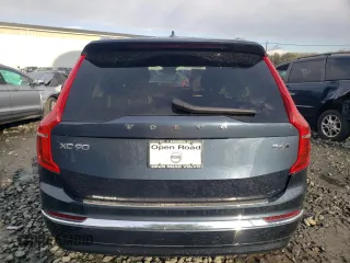 2024 Volvo XC90 Ultimate Bright Theme with VIN YV4062PF8R1185598, listed as a Copart auction lot 83224844 with 11,004 mi miles and Salvage Title. Bid and sale history available at carsss.com. Image 6.