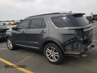 2017 Ford Explorer XLT z VIN 1FM5K8D88HGA60086, wystawiony jako Copart lot #60874065 z przebiegiem 89 286 mil mil oraz Szkoda całkowita • Salvage title. Historia ofert i sprzedaży dostępna na DreamBid. Obrazek 2.