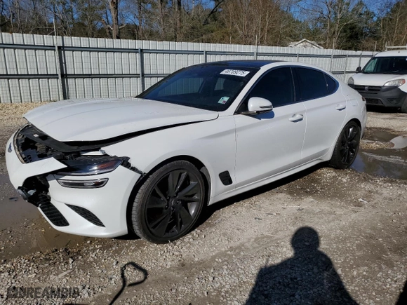 2022 Genesis G70 3.3T with VIN KMTG54TE3NU084590, listed as a Copart auction lot 46709275 with 21,664 mi miles and Salvage Title. Bid and sale history available at carsss.com. Image 1.