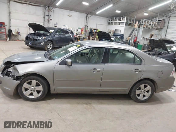 2009 Ford Fusion SE with VIN 3FAHP07159R106363, listed as a IAAI auction lot 41964993 with 167,361 mi miles. Bid and sale history available at carsss.com. Image 14.