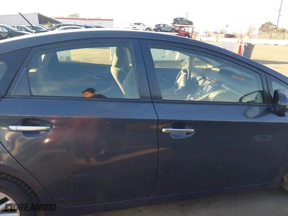 2012 Toyota Prius Plug-In with VIN JTDKN3DP3C3020149, listed as a IAAI auction lot 40934281 with 295,146 mi miles. Bid and sale history available at carsss.com. Image 13.