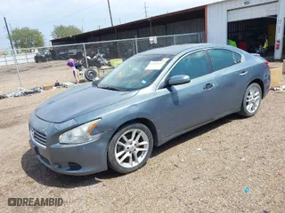 2009 Nissan Maxima 3.5 SV w/Sport Pkg with VIN 1N4AA51E39C828067, listed as a IAAI auction lot 41869221 with 247,062 mi miles. Bid and sale history available at carsss.com. Image 2.
