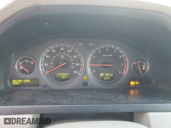 2005 Volvo XC90 z VIN YV1CZ852451210849, wystawiony jako Copart lot #83960094 z przebiegiem 172 267 mil mil oraz Szkoda całkowita • Salvage title. Historia ofert i sprzedaży dostępna na DreamBid. Obrazek 9.