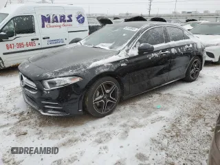 2021 Mercedes-Benz A 35 AMG z VIN W1K3G5BB2MJ268140, wystawiony jako Copart lot #89169045 z przebiegiem 73 316 mil mil oraz Czysty tytuł • Clean title. Historia ofert i sprzedaży dostępna na DreamBid. Obrazek 1.