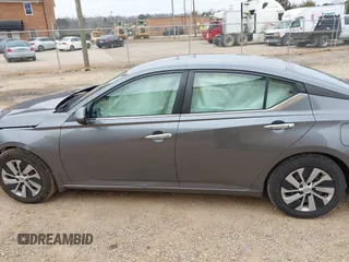 2021 Nissan Altima 2.5 S with VIN 1N4BL4BV4MN375761, listed as a IAAI auction lot 41499901 with 103,027 mi miles. Bid and sale history available at carsss.com. Image 14.