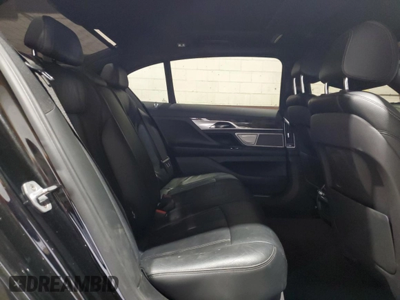 2019 BMW 7 Series 740i xDrive with VIN WBA7E4C50KGV28708, listed as a Copart auction lot 55141895 with 130,925 mi miles and Clean title. Bid and sale history available at DreamBid. Image 10.