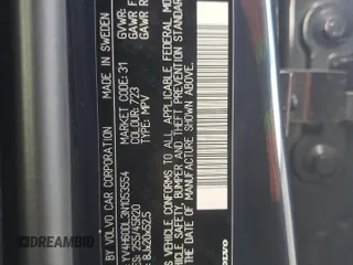 2022 Volvo XC60 Recharge Plug-In Hybrid Inscription with VIN YV4H60DL3N1053554, listed as a Copart auction lot 78640414 with 34,509 mi miles and Salvage Title. Bid and sale history available at carsss.com. Image 14.