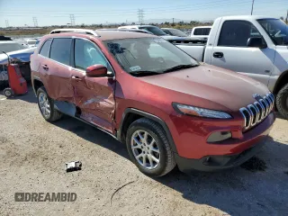 2016 Jeep Cherokee Latitude z VIN 1C4PJLCB7GW363719, wystawiony jako Copart lot #83479434 z przebiegiem 114 830 mil mil oraz Szkoda całkowita • Salvage title. Historia ofert i sprzedaży dostępna na DreamBid. Obrazek 4.