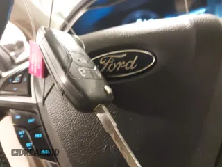 2015 Ford Fusion SE Hybrid with VIN 3FA6P0LU7FR266702, listed as a IAAI auction lot 41390791 with 94,465 mi miles. Bid and sale history available at carsss.com. Image 11.