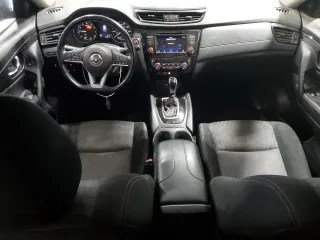 2020 Nissan Rogue SV z VIN JN8AT2MT0LW009007, wystawiony jako Copart lot #60568345 z przebiegiem 88 330 mil mil oraz Czysty tytuł • Clean title. Historia ofert i sprzedaży dostępna na DreamBid. Obrazek 8.
