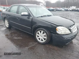 2005 Ford Five Hundred Limited с VIN 1FAHP28195G203299, выставлен на аукционе IAAI как лот 41845157 с пробегом 130 083 миль миль и . История ставок и продаж доступна на DreamBid. Изображение 17.