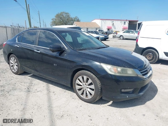 2015 Honda Accord Sedan EX-L with VIN 1HGCR2F85FA144580, listed as a IAAI auction lot 41674096 with 159,293 mi miles. Bid and sale history available at carsss.com. Image 1.