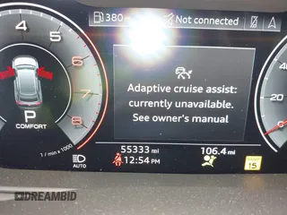 2019 Audi Q8 Premium Plus z VIN WA1BVAF13KD044077, wystawiony jako IAAI lot #39445353 z przebiegiem 55 333 mil mil oraz . Historia ofert i sprzedaży dostępna na DreamBid. Obrazek 7.