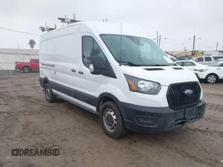 2021 Ford Transit Cargo with VIN 1FTBR1C88MKA52816, listed as a IAAI auction lot 41620731 with 60,716 mi miles and . Bid and sale history available at DreamBid. Image 1.